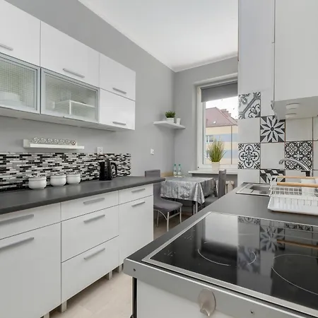 דירה Dlugosza Homely By Bookinghost