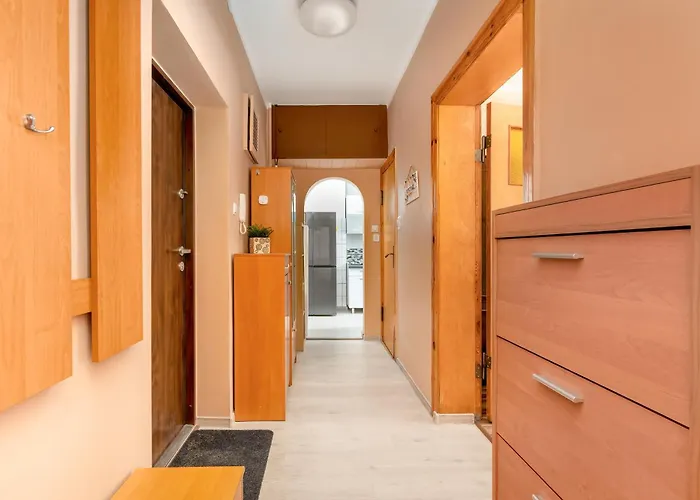 Dlugosza Homely By Bookinghost Apartment