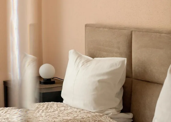 Apartment Dlugosza Homely By Bookinghost